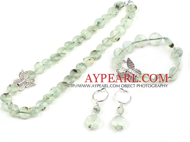 Naturlig Flat Round Prehnite Sett med 925 Silver Butterfly tilbehør (halskjede armbånd og matchede øredobber)