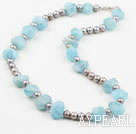 Insidens Angle Shape Aquamarine og Gray Freshwater Pearl Necklace