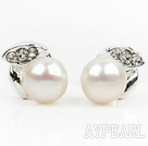 Mote stil 6-7mm Natural White Ferskvann Pearl Studs øredobber med Leaf Shape Rhinestone