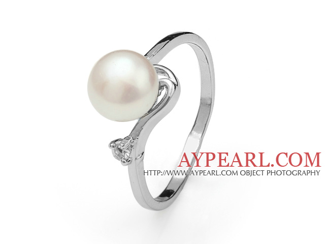 Fashion Natural 6-7mm White Freshwater Pearl Ring With Charming Rhinestone