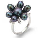 Vackra Natural 5 - 6mm Svart Freshwater Pearl Flower Ring med Charming Rhinestone