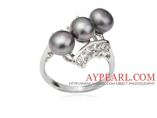 Wonderful Natural 6-7mm Black Freshwater Pearl Ring With Charming Rhinestone