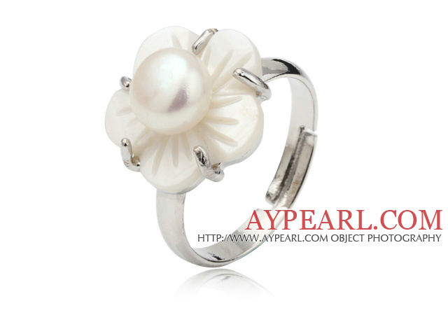 Nice Natural 5-6mm White Freshwater Pearl And White Shell Flower Adjustable Ring