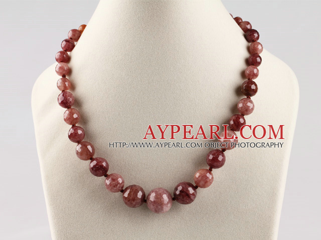 round red gem graduated necklace with lobster clasp