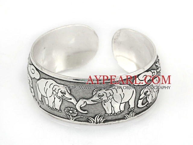 Fashion Style Carved Elephant Pattern Bold Adjustable Metal Bangle Bracelet