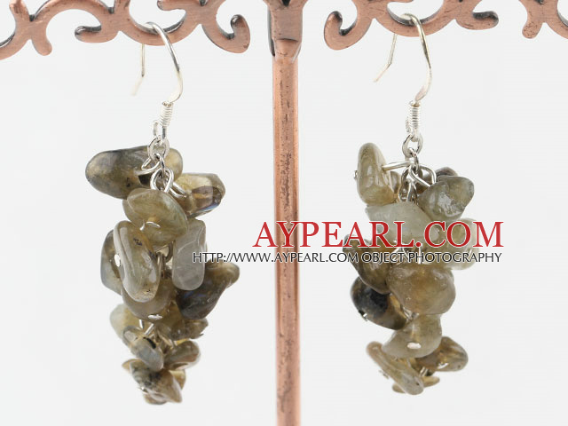 Fashion Gray Shinning Chips Stone Cluster Dangle Earrings With Fish Hook