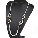 hot style 8-9mm white pearl and gold color loop necklace