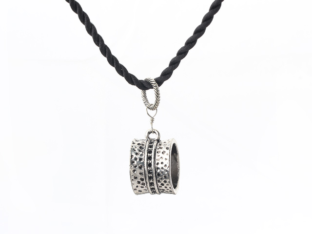 Lovely Loop Metal Jewelry Ring Pendant Necklace With Black Twisted Cords