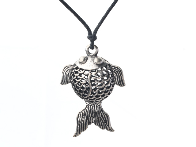 lovely 17.7 inches goldfish pendant necklace with extendable chain