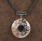 Round shape Mosaics shell flower pendant necklace with black thread