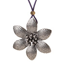 New Arrival Simple Style Tibet Silver Orchid Pendant Necklace with Extendable Chain