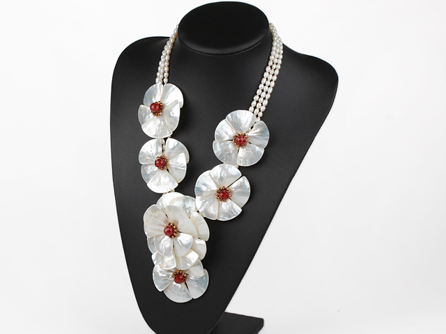 Elegant and Big Style White Freshwater Pearl and Carnelian and White Lip Shell Flower Party Necklace