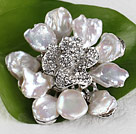 beautiful rose shape white reborn pearl  brooch with rhinestone