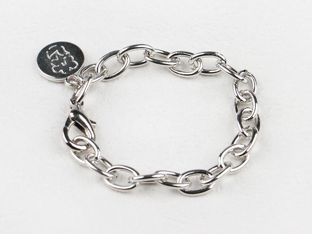 Nice Loop Chain And Round Metal Charm Pendant Bracelet With Lobster Clasp