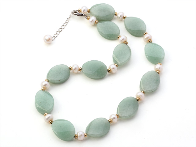 Fashion Natural White Freshwater Pearl And Oval Aventurine Strand Necklace With Gold Spacers