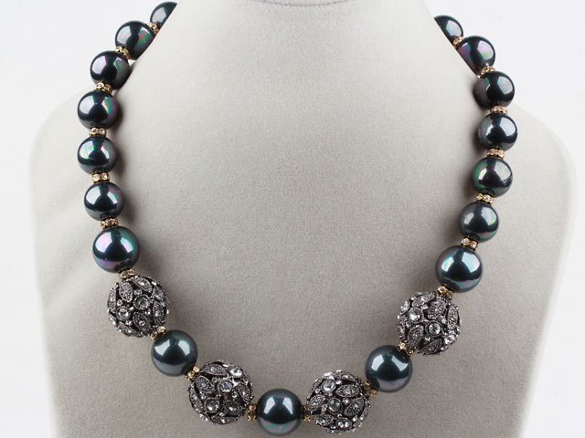 New Design Black Seashell Beads Party Necklace with Big Magnetic Clasp