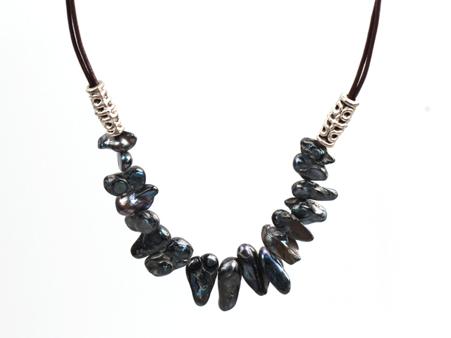 New Arrival Black Teeth Shape Pearl Necklace with Lobster Clasp