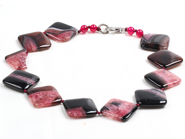 Classic Design Big Rhombus Shape Crystallized Agate Chunky Necklace