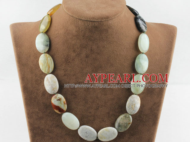 17 inches 22*30mm oval antique jade necklace with moonlight clasp