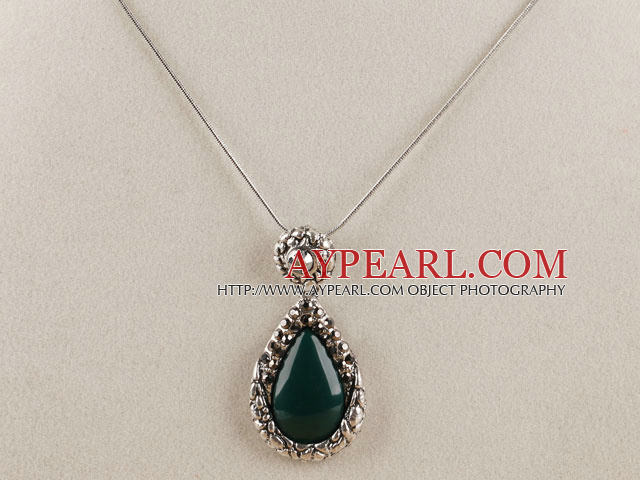 vintage-like engraved alloy jewelry dark green drop immitation gemstone pendant with rhinestone