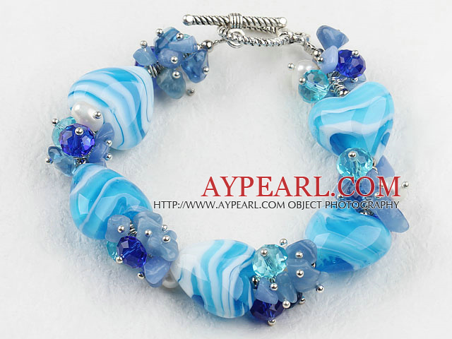 7.9 inches heart shape blue colored glaze bracelet with toggle clasp