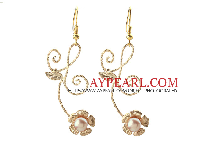 Fashion Style Natural Pink Freshwater Pearl and Immitation Gold Earrings