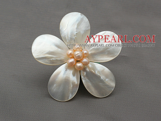 Elegant Style White Color Teardrop Shape Shell and Pink Pearl Flower Brooch