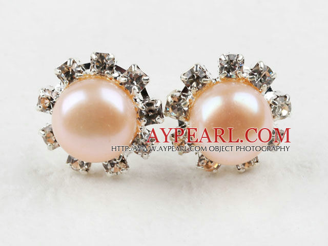 Classic Design Natural Pink Freshwater Pearl Studs with Rhinestone
