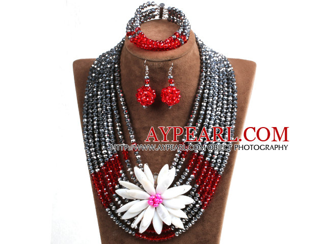 Élégant Multi Layer Argent & Rouge Costume Perles de Cristal Ensemble de bijoux avec Déclaration Blanc Shell Flower (collier, bracelet et boucles d'oreilles)