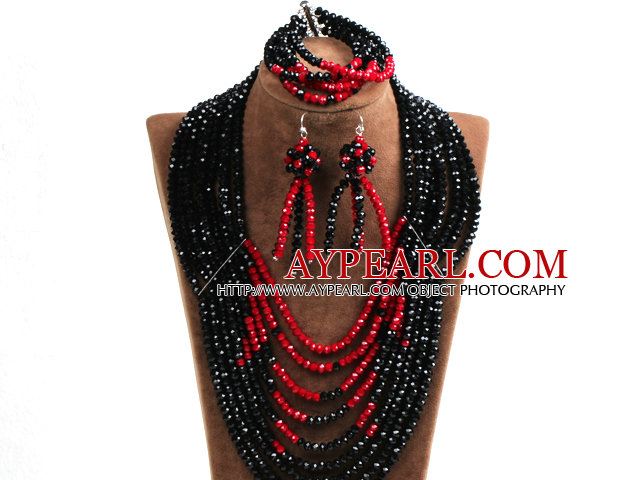 Splendid 8-Row Black & Red Crystal perler African Wedding Jewelry Set (halskjede, armbånd og øredobber)