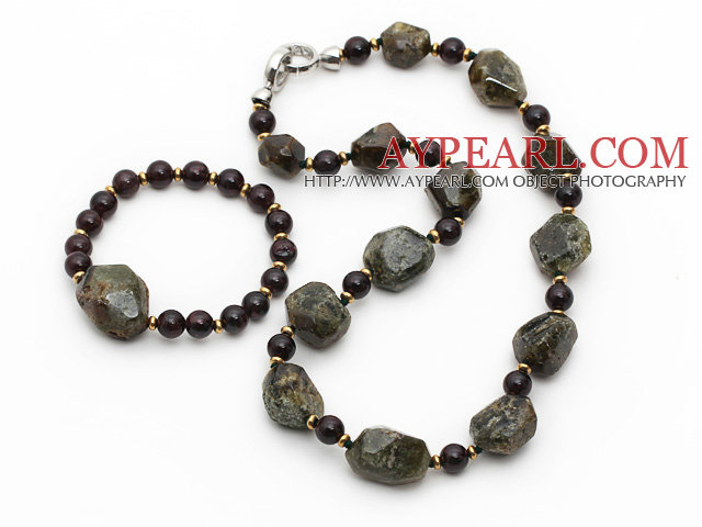 Green asortate și vin roșu coral set Garnet (colier si bratara nepotrivit)