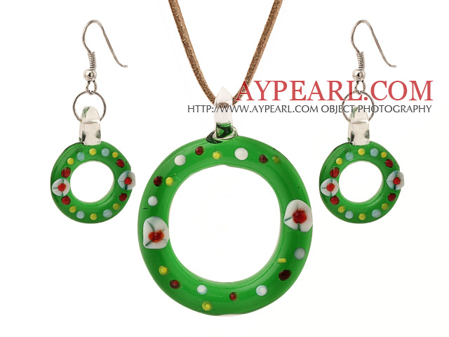 Belle couleur verte Glaze Christmas / Xmas anneau de bain de collier pendentif avec boucles d'oreilles ensembles assortis