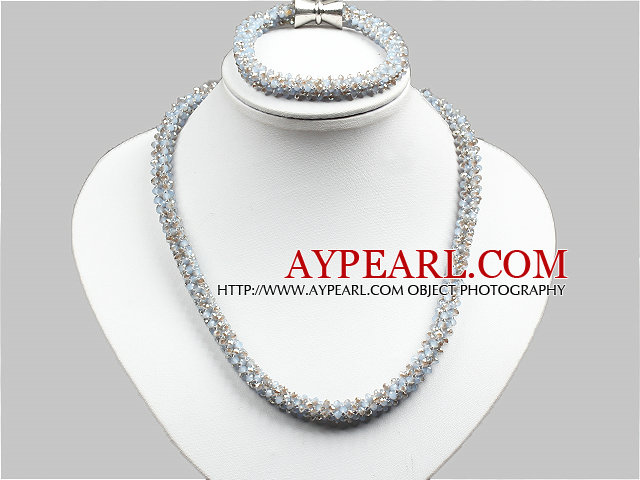 -Jade Comme Collier Classique Sparkly Lumière Bleu Gris Cristal Avec assortie de bracelet