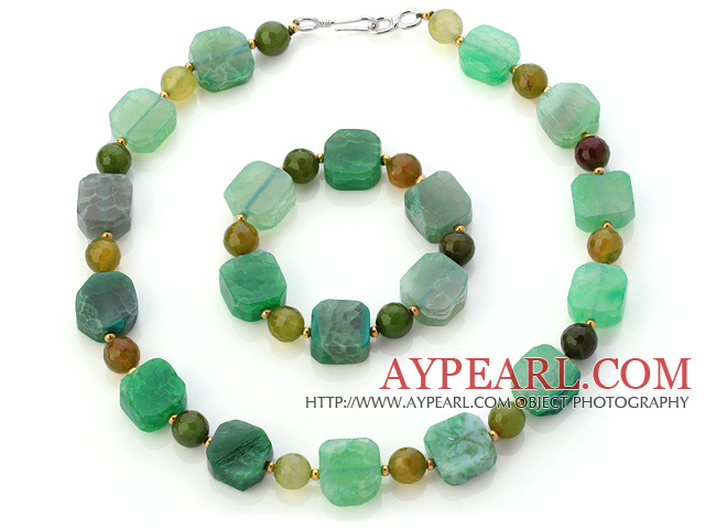 Fashion Green Series Unregelmäßige And Round Achat Perlen Schmuck Sets ( Matched -Halskette mit Armband)