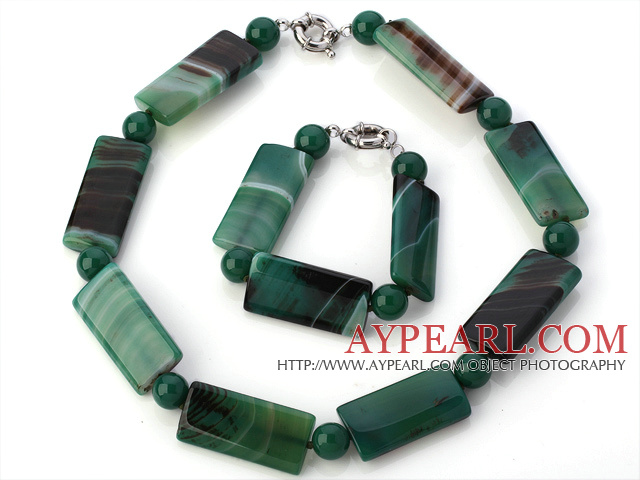 Fashion Round And Rectangle Shape Green Agate Beaded Jewelry Sets (Necklace With Matched Bracelet)