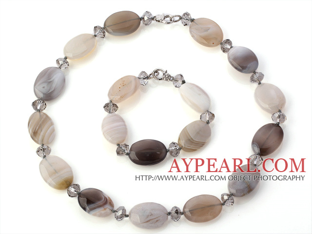 Fin Oval Shape Gray Agate Gray Crystal perler smykker Stiller ( halskjede med matchet armbånd )
