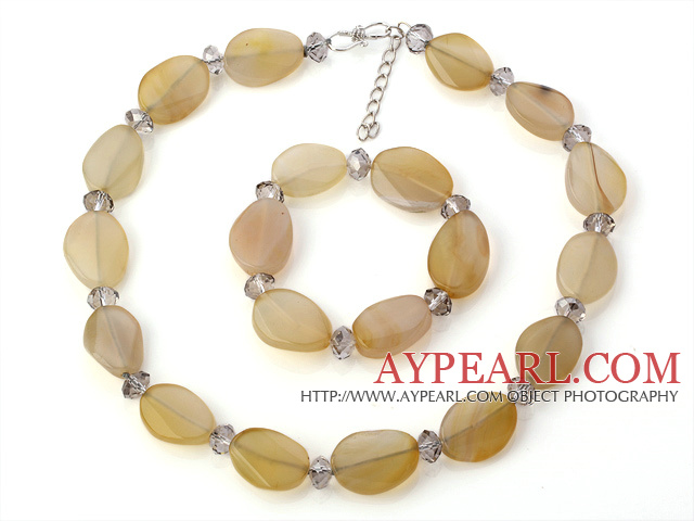 Nice Gul Uregelmessig Agate og Gray Crystal Beaded Smykker Stiller ( halskjede med matchet armbånd )