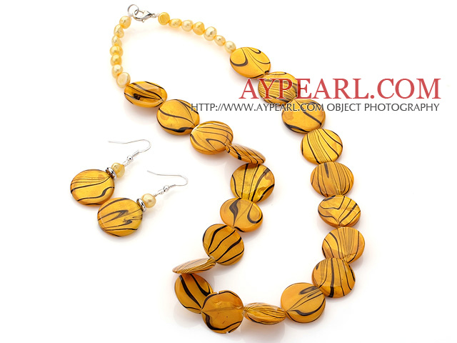 Fashion Yellow Series Freshwater Pearl And Round Disc Painted Shell Sets (Necklace With Matched Earrings)