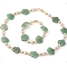 Nice Natural White Freshwater Pearl And Aventurine Flower Sets (Necklace With Matched Bracelet)