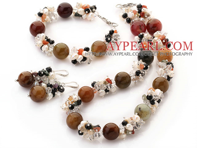 Populära Cluster Sötvatten Pearl Crystal Agate Chips And Round Färgglada Jade Set ( Halsband Armband med matchade örhängen )