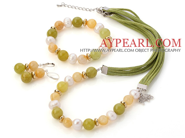 Mode blanc perle d'eau douce ronde jaune et la Corée du Sud Jade Ensembles ( collier bracelet avec Assorti d'oreilles )