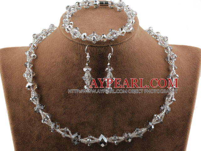 Mångfacetterad Gray Crystal Set (Halsband Armband och matchade Örhängen)