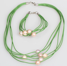 10-11mm Rosa Lila Sötvatten Pearl och Green Läder Halsband Armband Set