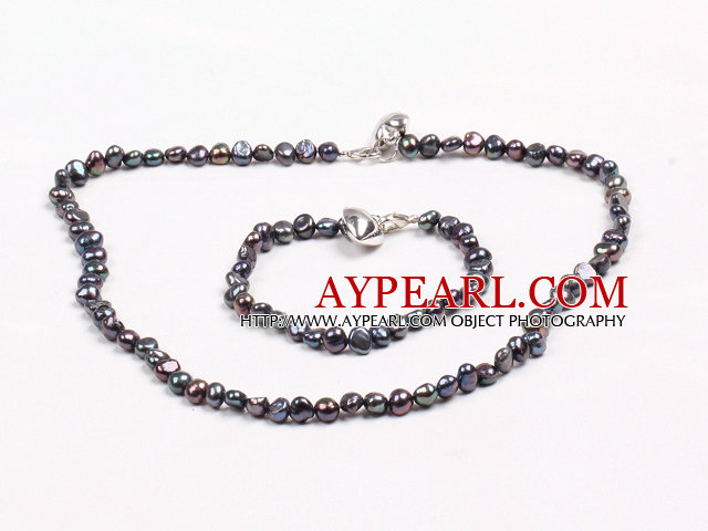 Fashion 6-7mm Natural Black Freshwater Pearl Heart Pendant Jewelry Set(Necklace With Matched Bracelet)