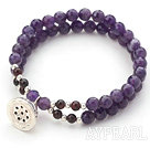 Zwei Reihen rund facettierten Amethyst und Granat Stretch-Armband mit Silber Lotus Seedpod Zubehör