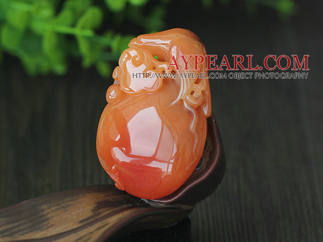 Kina stil En Grade Huanglong Jade anheng