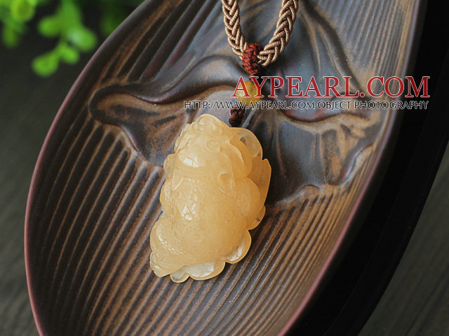 Chin Style A Grade Huanglong Pendant Necklace with Thread