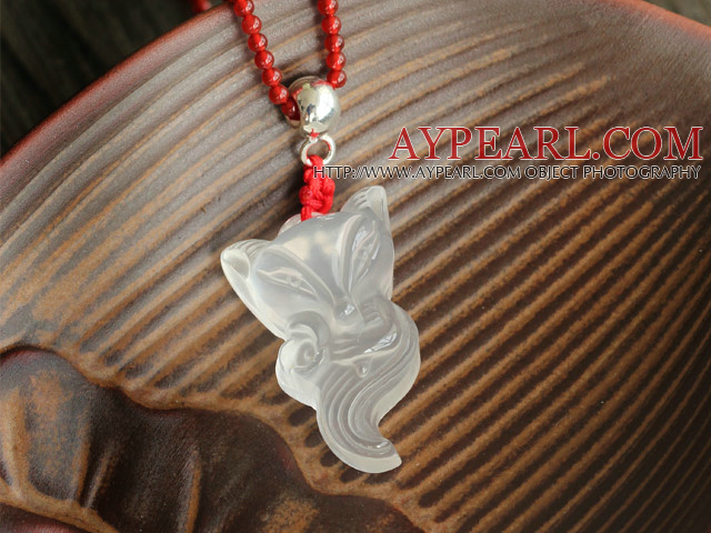 Belle forme de renard blanc pendentif en cristal et d'agate rouge Collier de perles