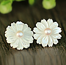 Fashion White Pearl og Shell Flower Sterling Silver Studs Eearrings