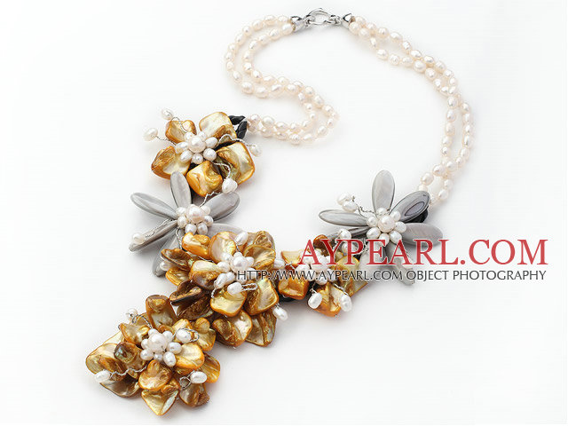 Elegant und Big Style Natural White Süßwasser-Zuchtperlen und Gelb Shell Flower Party Halskette